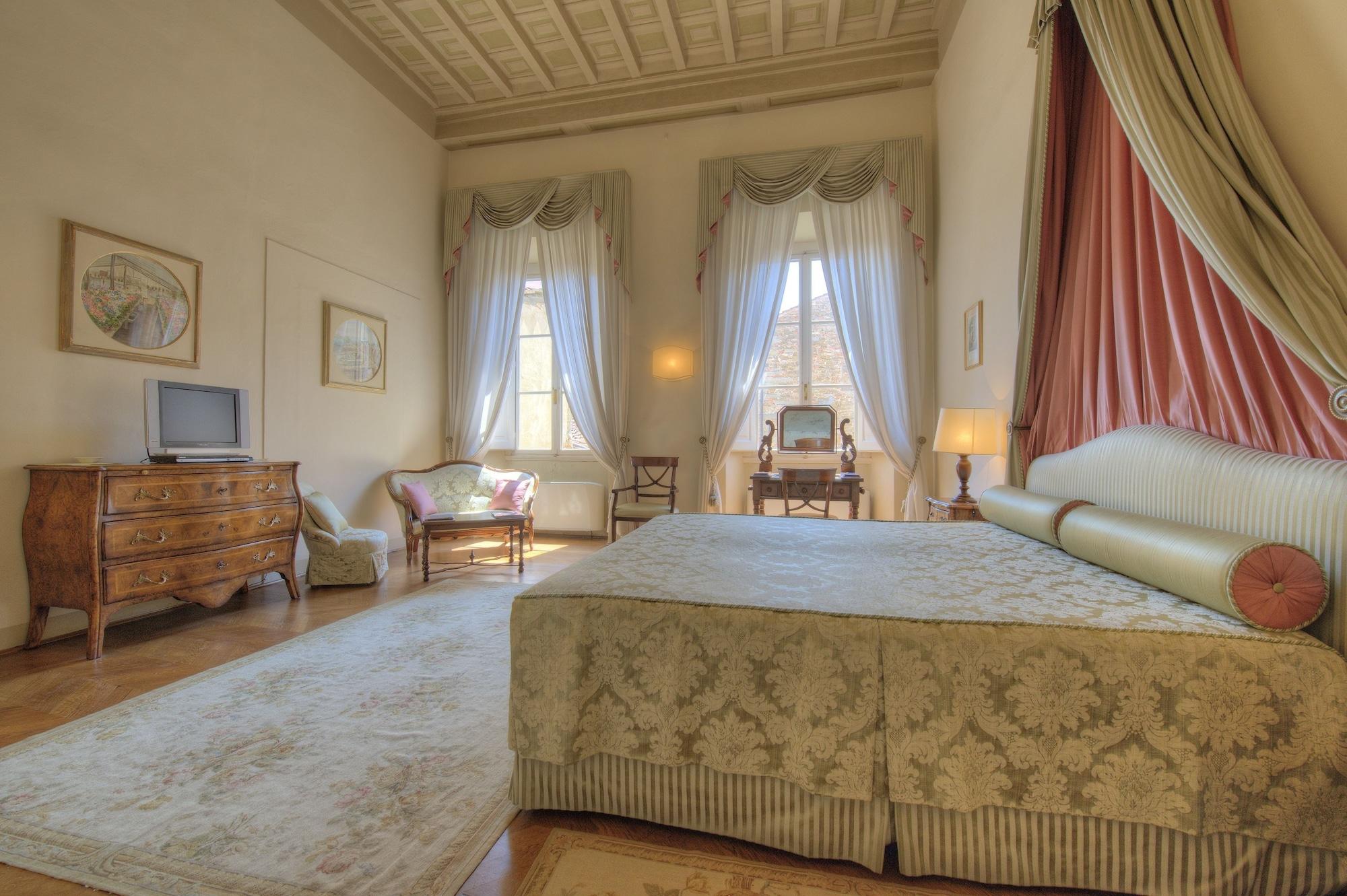 Palazzo Niccolini Al Duomo Residenza D'Epoca Hotel Florence Room photo